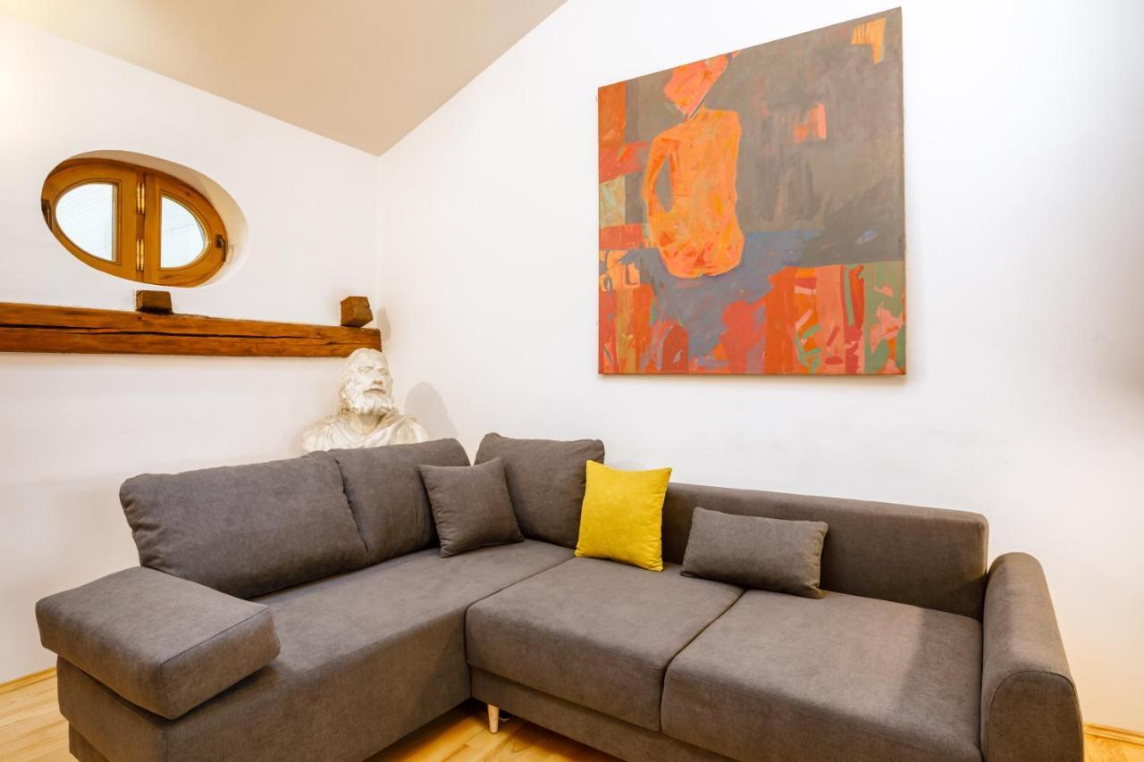 Ok Main Square Apartments Krakow Ngoại thất bức ảnh